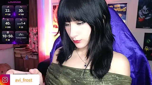 Snapshot of avi_frost chatting on March 2025 05:59:02 AM avi frost online show from March 2025 05:59:02 AM