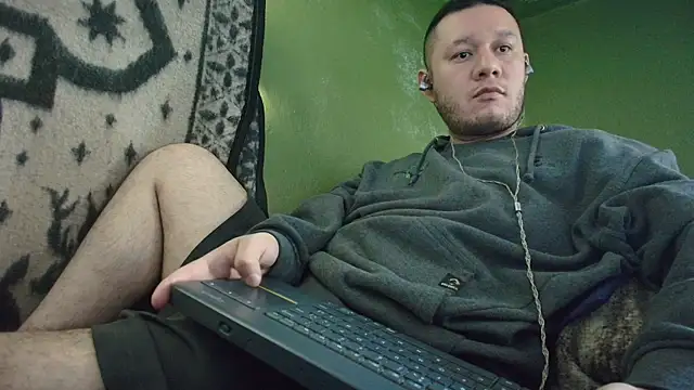 sweet cock28 online show from November 2025 03:22:01 PM