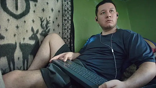 sweet cock28 online show from April 2026 03:18:02 PM