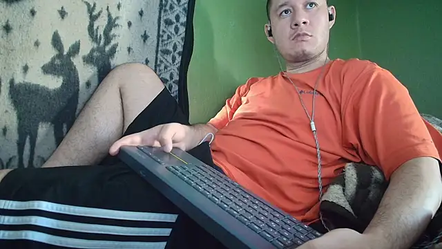 sweet cock28 online show from June 2026 03:03:01 PM