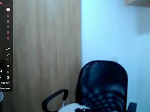 Danna Ross  online show from February 2026 12:15:02 AM