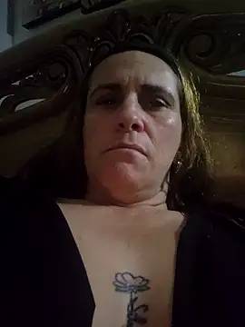 Snapshot of SeductionSilera chatting on February 2025 11:37:02 PM SeductionSilera online show from February 2025 11:37:02 PM