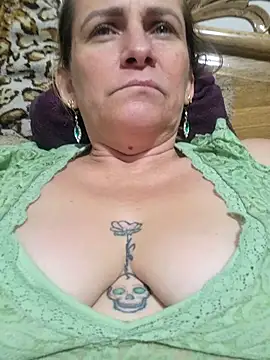 Snapshot of SeductionSilera chatting on September 2025 04:01:01 AM SeductionSilera online show from September 2025 04:01:01 AM