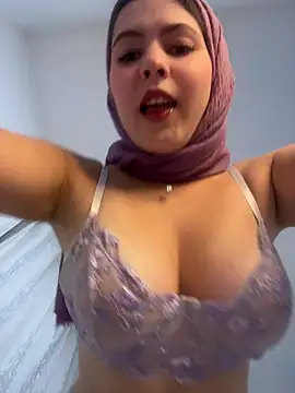 naughty  angel online show from February 2026 11:15:01 AM