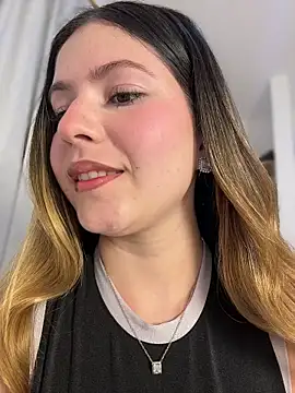 naughty  angel online show from June 2026 10:32:01 PM