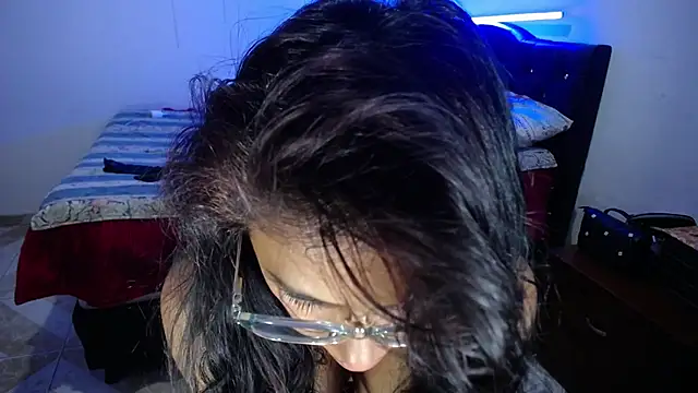 pinky violeta online show from January 2025 01:15:01 AM