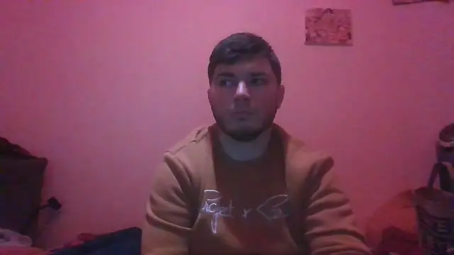 Snapshot of -Zerax- chatting on March 2025 09:57:01 PM -Zerax- online show from March 2025 09:57:01 PM