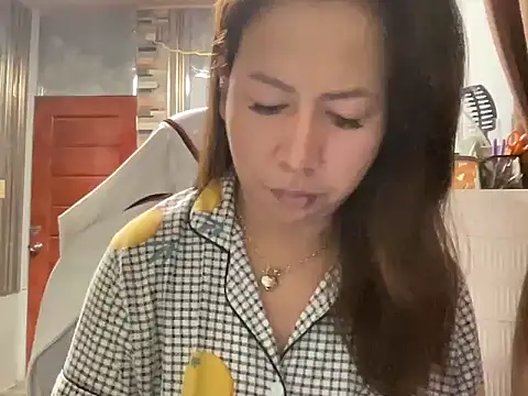 UrLove Marga online show from June 2026 10:09:02 PM