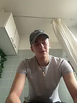 Toyjungee online show from December 2024 12:23:02 PM