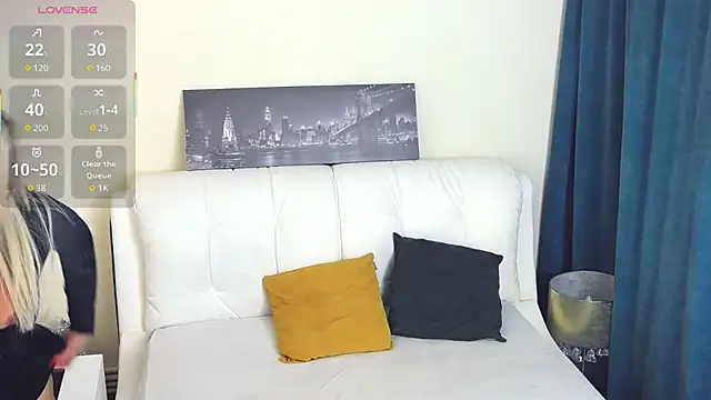 SashaAllford online show from November 2025 01:35:02 PM