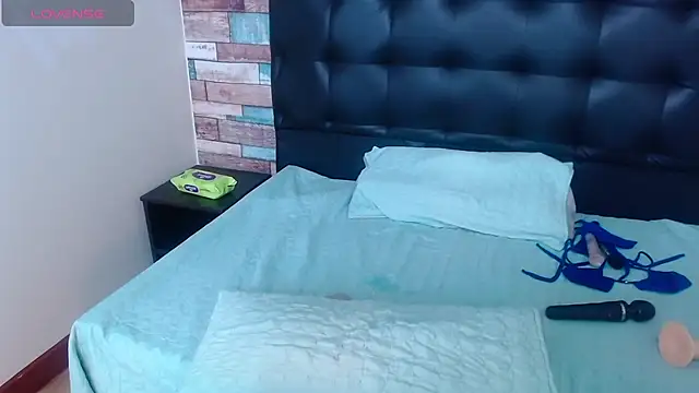 Snapshot of Naomy_Jackson chatting on February 2025 06:48:01 PM Naomy Jackson online show from February 2025 06:48:01 PM