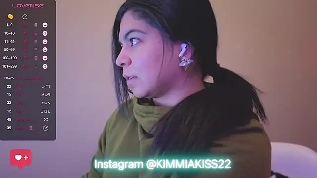 kimmiakiss22 online show from January 2025 08:55:01 PM