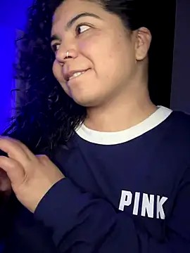 kimmiakiss22 online show from October 2025 07:38:02 AM