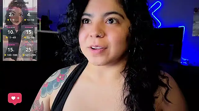 kimmiakiss22 online show from June 2026 03:25:01 AM