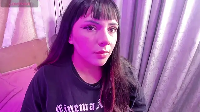 xhinata hyugax online show from March 2026 11:21:01 PM