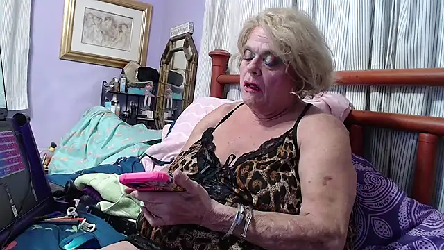 BigClitMelody online show from January 2025 03:42:02 AM