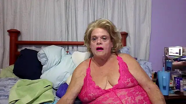 BigClitMelody online show from September 2025 11:08:01 PM