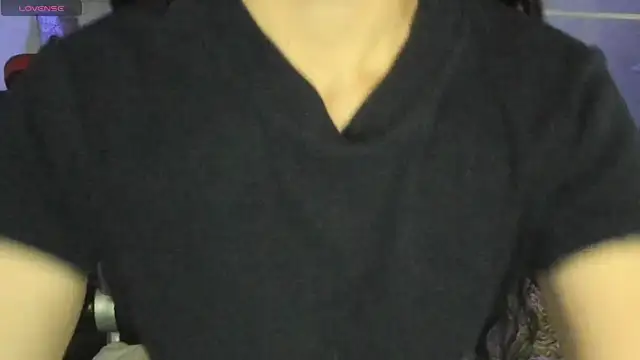 natasha logan  online show from October 2025 04:02:02 AM