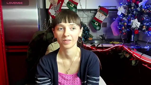 TayanaJons online show from December 2024 10:49:01 AM