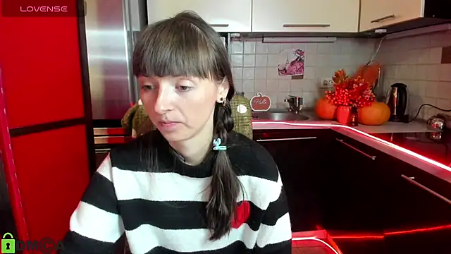 TayanaJons online show from October 2025 07:07:02 AM