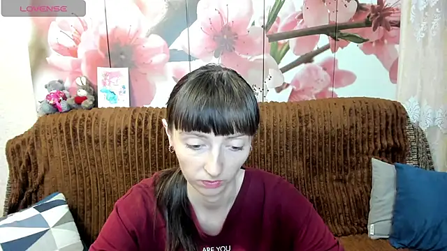 TayanaJons online show from June 2026 07:11:01 AM