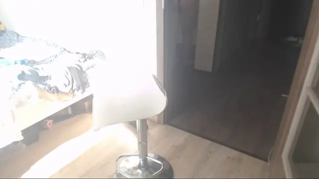 amanda kiss kiss online show from May 2026 02:23:01 PM