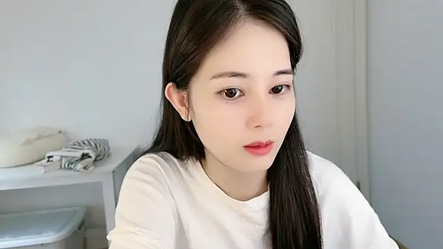 Judy520 online show from November 2025 12:32:01 AM