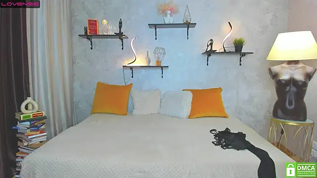 StripBianka online show from March 2025 01:59:02 PM