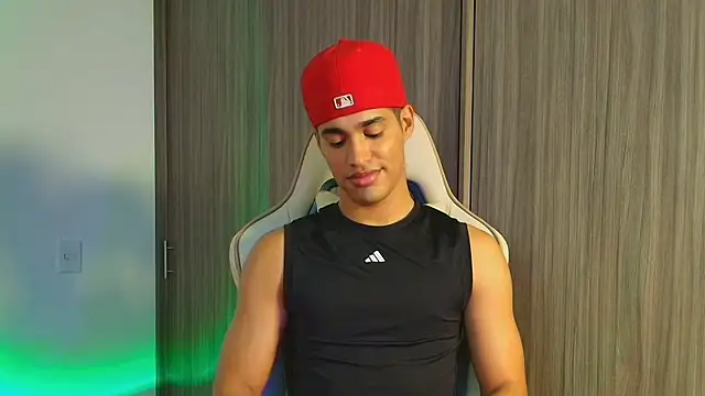 Snapshot of Jimmy_Leeh_ chatting on November 2025 04:22:02 AM Jimmy Leeh online show from November 2025 04:22:02 AM