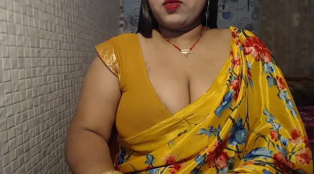 Snapshot of Oh_Maya chatting on February 2025 04:20:01 PM Oh Maya online show from February 2025 04:20:01 PM