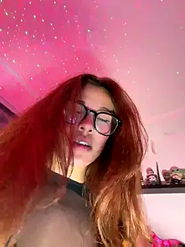 Snapshot of crystal_bunny7 chatting on October 2025 01:08:02 AM crystal bunny7 online show from October 2025 01:08:02 AM