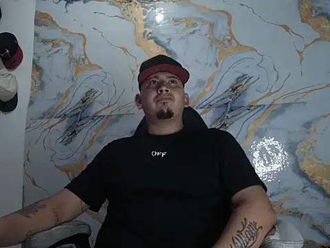 Snapshot of myke_andrade chatting on March 2026 05:00:02 AM myke andrade online show from March 2026 05:00:02 AM