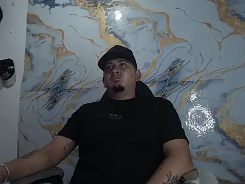 Snapshot of myke_andrade chatting on March 2026 04:40:02 AM myke andrade online show from March 2026 04:40:02 AM