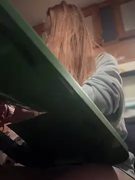 GoldenFlameGoddess online show from March 2025 03:08:01 AM