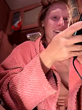 GoldenFlameGoddess online show from September 2025 03:17:02 AM