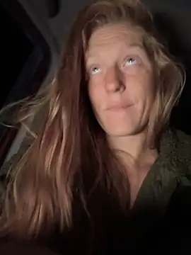 GoldenFlameGoddess online show from November 2025 12:37:02 PM