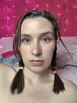 Love Lysa  online show from June 2026 03:53:02 AM