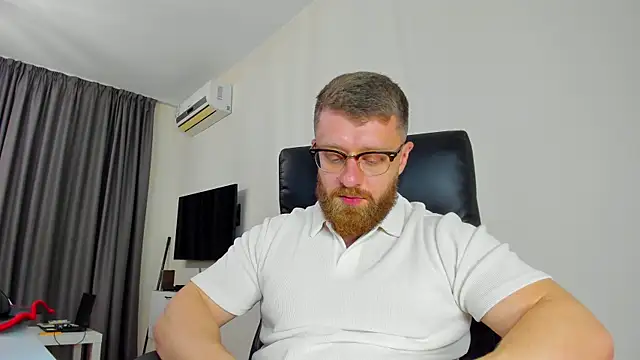 Findom guy online show from April 2026 02:26:01 PM