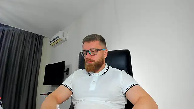 Findom guy online show from May 2026 05:51:02 PM