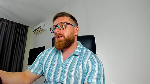 Findom guy online show from May 2026 06:24:01 PM