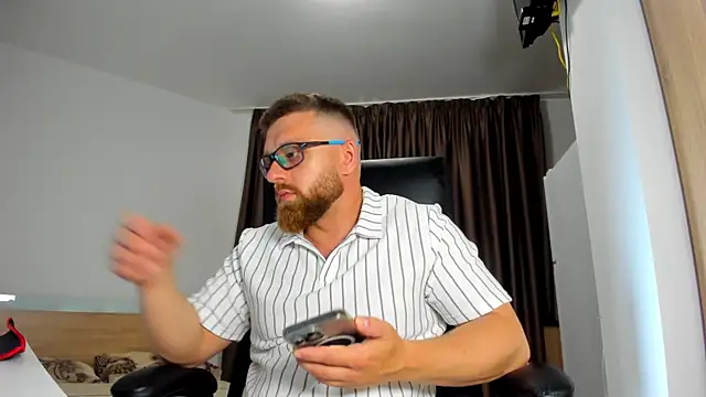 Findom guy online show from June 2026 04:29:01 PM