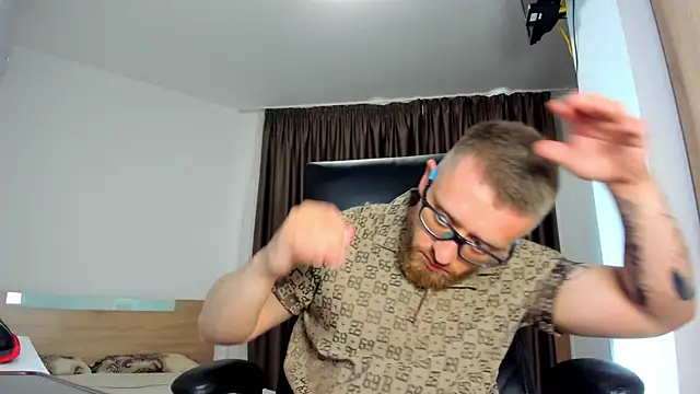 Findom guy online show from June 2026 04:22:02 PM