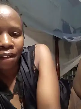 Queentesi online show from January 2025 06:56:01 PM