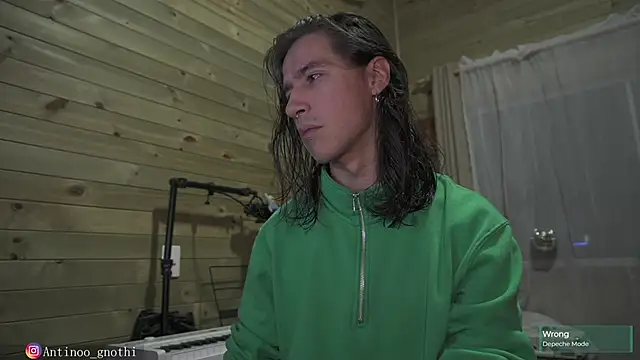 Snapshot of Antinoo_Gnothi chatting on February 2025 12:21:02 AM Antinoo Gnothi online show from February 2025 12:21:02 AM