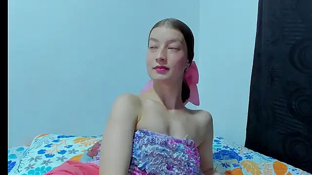 Snapshot of MiiaVolkova chatting on April 2026 12:30:02 AM MiiaVolkova online show from April 2026 12:30:02 AM