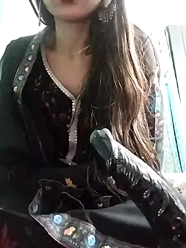 Snapshot of Noor_Darliing chatting on January 2025 06:27:02 PM Noor Darliing online show from January 2025 06:27:02 PM