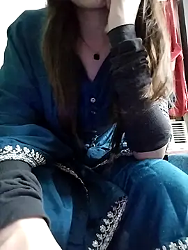 Noor Darliing online show from April 2026 03:43:01 PM