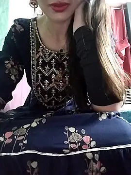 Noor Darliing online show from May 2026 04:02:01 PM