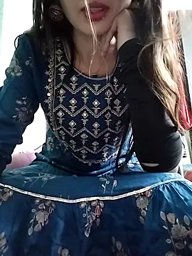 Noor Darliing online show from May 2026 03:39:02 PM