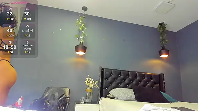 Sophiietaylor online show from February 2025 11:26:02 PM